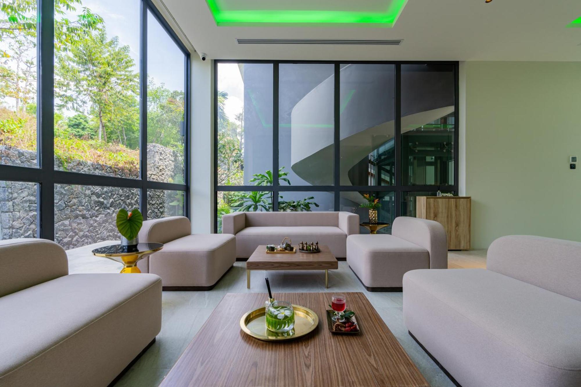 La Green Hotel And Residence Бангтао-Біч Екстер'єр фото